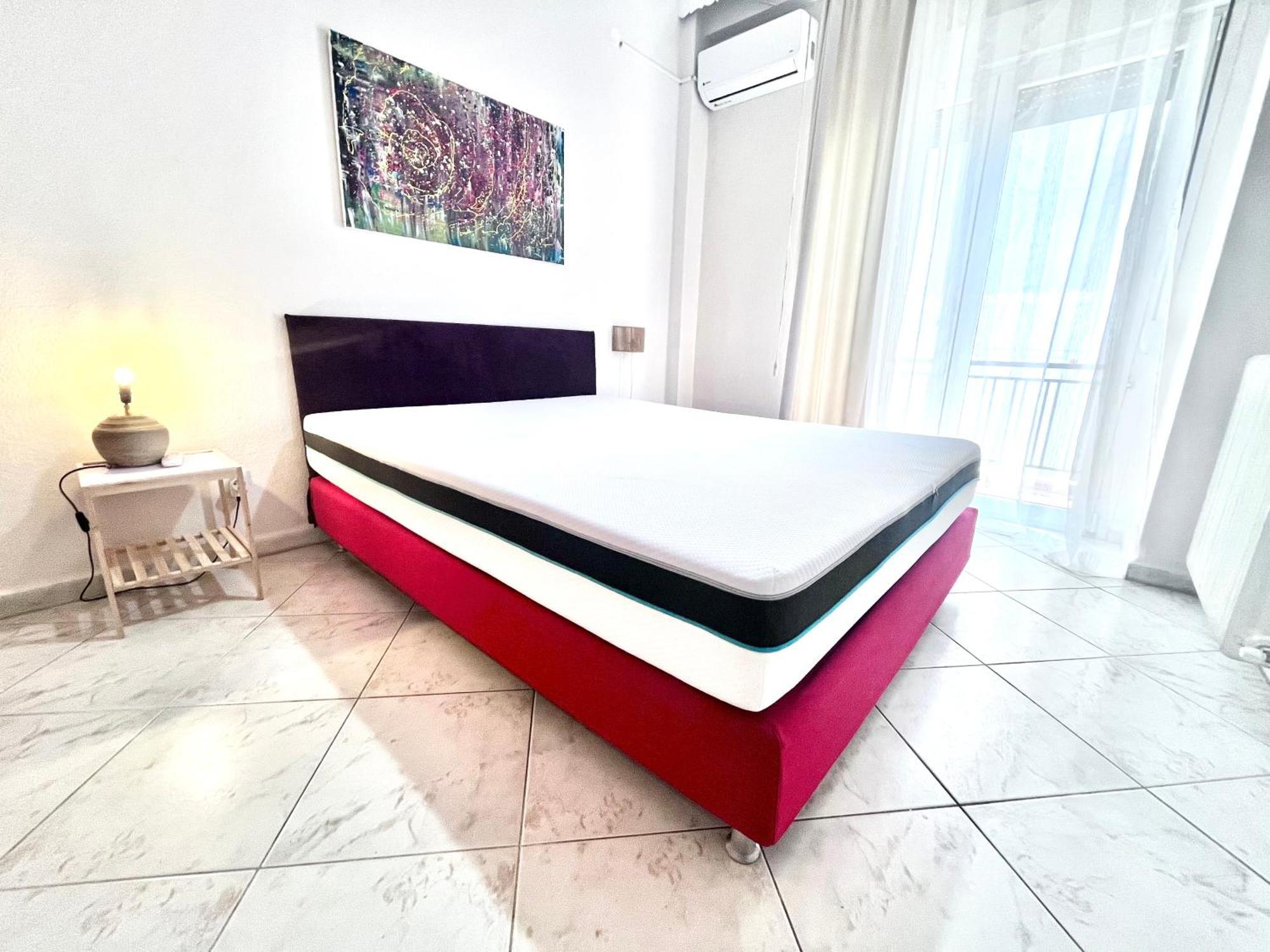 Central 7 - Stylish Apartment Komotiní Kültér fotó