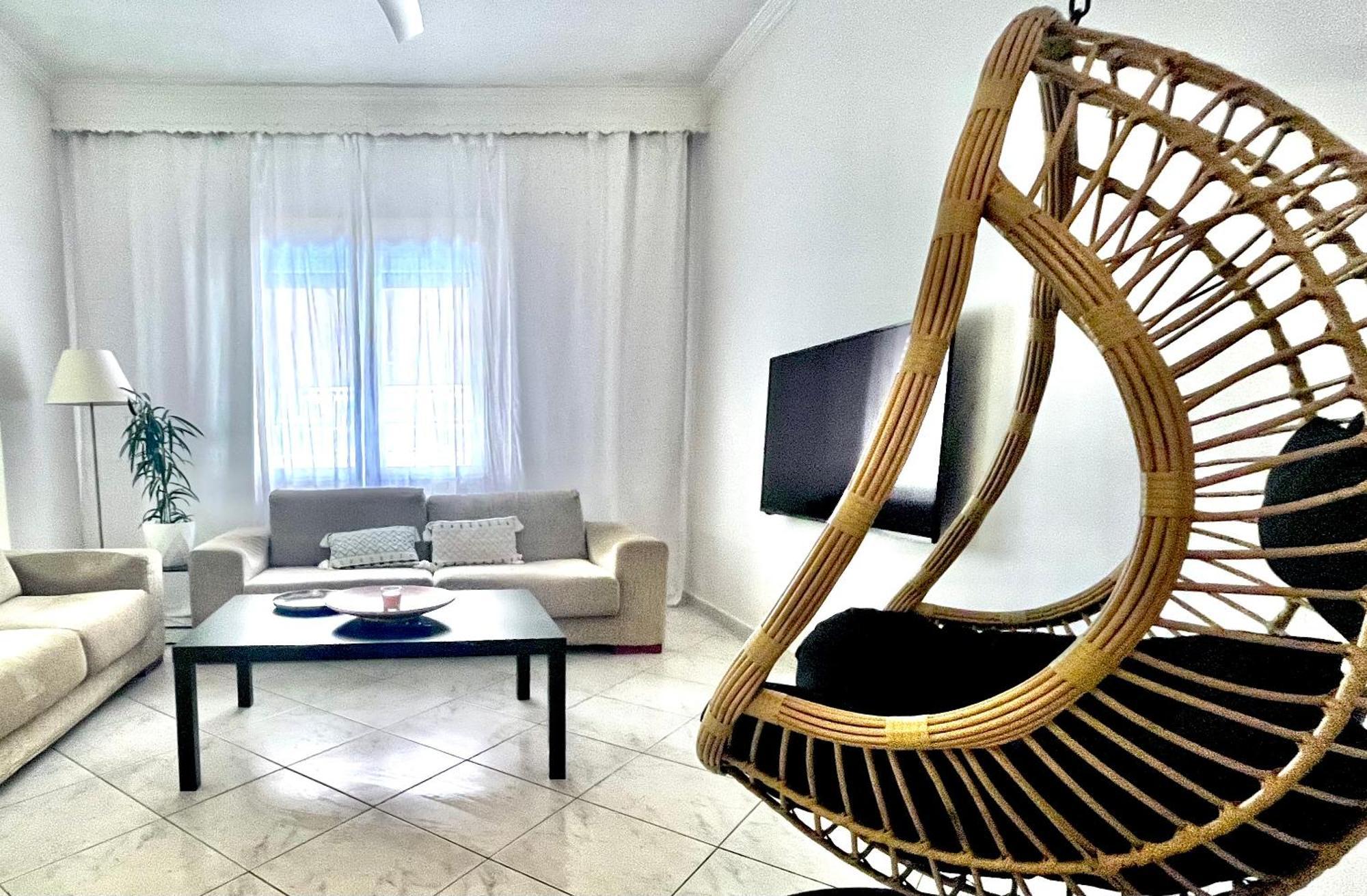 Central 7 - Stylish Apartment Komotiní Kültér fotó